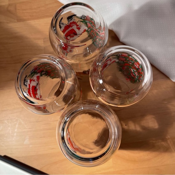 Luminarc Santa & Sleigh Vintage Glasses 4 - Picture 13 of 13
